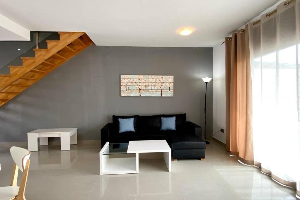 Chalet Moderno Con Piscina En Mont - Roige Bahia Εξωτερικό φωτογραφία