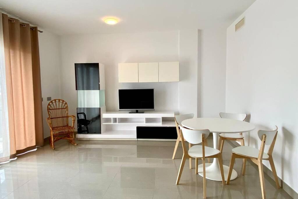 Chalet Moderno Con Piscina En Mont - Roige Bahia Εξωτερικό φωτογραφία