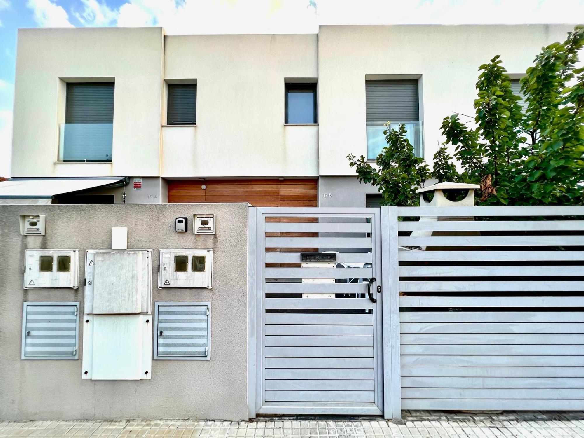 Chalet Moderno Con Piscina En Mont - Roige Bahia Εξωτερικό φωτογραφία