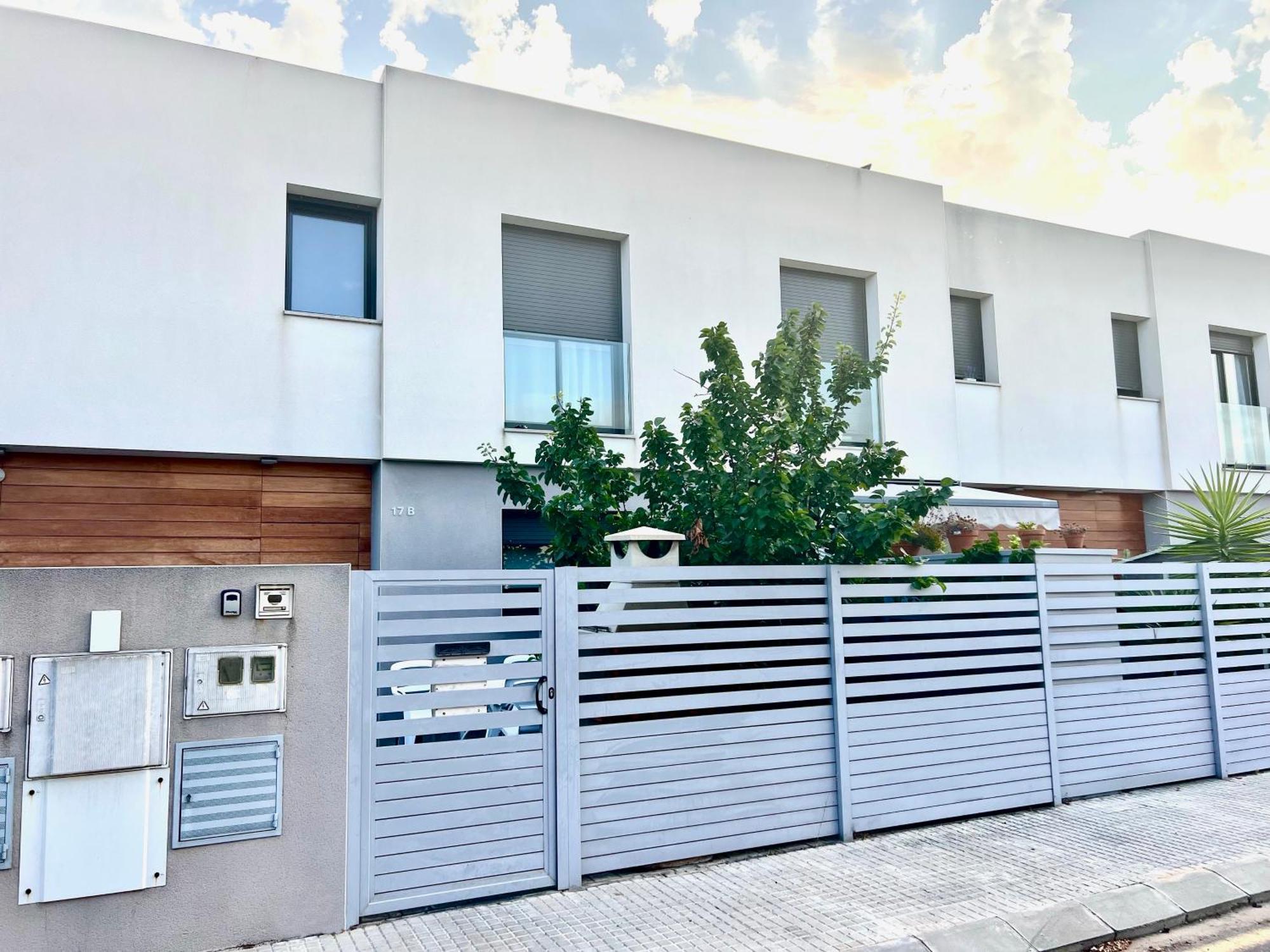 Chalet Moderno Con Piscina En Mont - Roige Bahia Εξωτερικό φωτογραφία